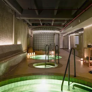 Wellcomm & 4*, Medellín Colombia